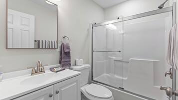 Towels, soap, shampoo, toilet paper