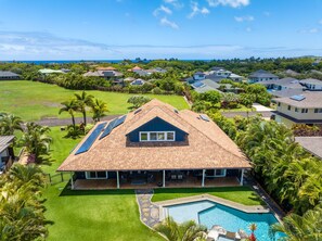 Exterior - NEW LISTING - Nani Hale, 4 bed, AC, pool & jacuzzi (Koloa)