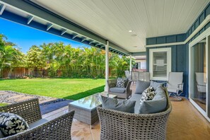 Terrace/patio - NEW LISTING - Nani Hale, 4 bed, AC, pool & jacuzzi (Koloa)