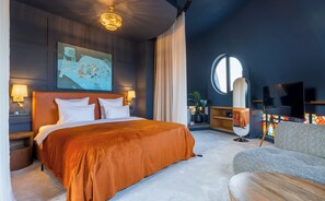Suite Romantica, vista città | Biancheria da letto di alta qualità, materassi Select Comfort, minibar
