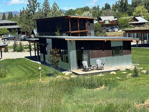 Exterior - Sunflower Resort Coneflower Cabin (Winthrop)