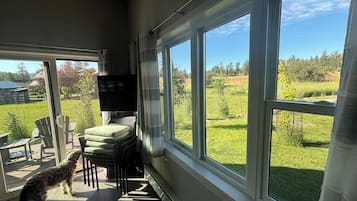 Deluxe House, Hill View | 2 bedrooms, premium bedding, pillowtop beds, individually decorated