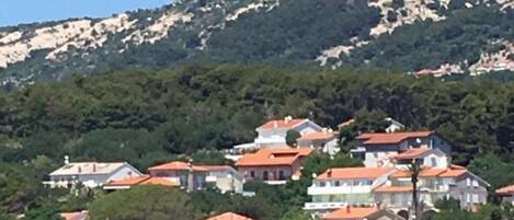 منظر من الجو على ارتفاع عالٍ