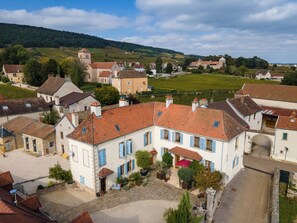 Exterior - Gite and Terroir (GEVREY-CHAMBERTIN)