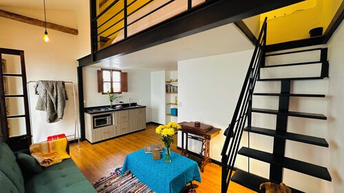 Casa Villalba
Hermosa casa con gran patio para disfrutar del centro histórico.