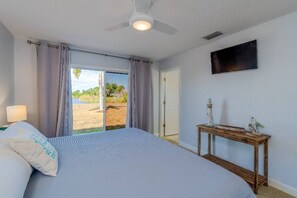 Bügeleisen/Bügelbrett, kostenloses WLAN, Bettwäsche