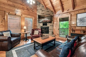 Smart-tv, eldstad och tv-spel