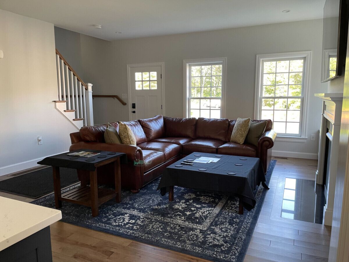 Televisie en een open haard