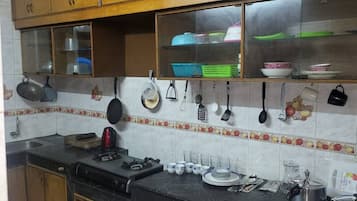 Fridge, microwave, stovetop, electric kettle