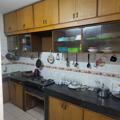 Furnished Apartment Rent Banglamotor,Poribag ( At  heart of the city Dhaka ) 