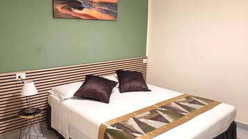 1 chambre, fer et planche Ă  repasser, Wi-Fi, draps fournis