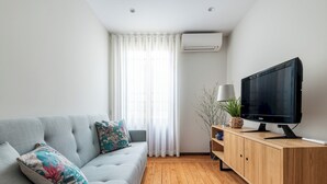 Apartment (1 Bedroom) | Interior - Rivol6 · Amazing Flat Next to Rivoli (Porto)