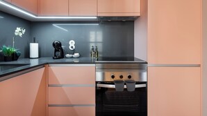 Unclassified image, 3 of 14, button - Rivol2 · Wonderful 1BR Next to Rivoli Theatre (Porto)