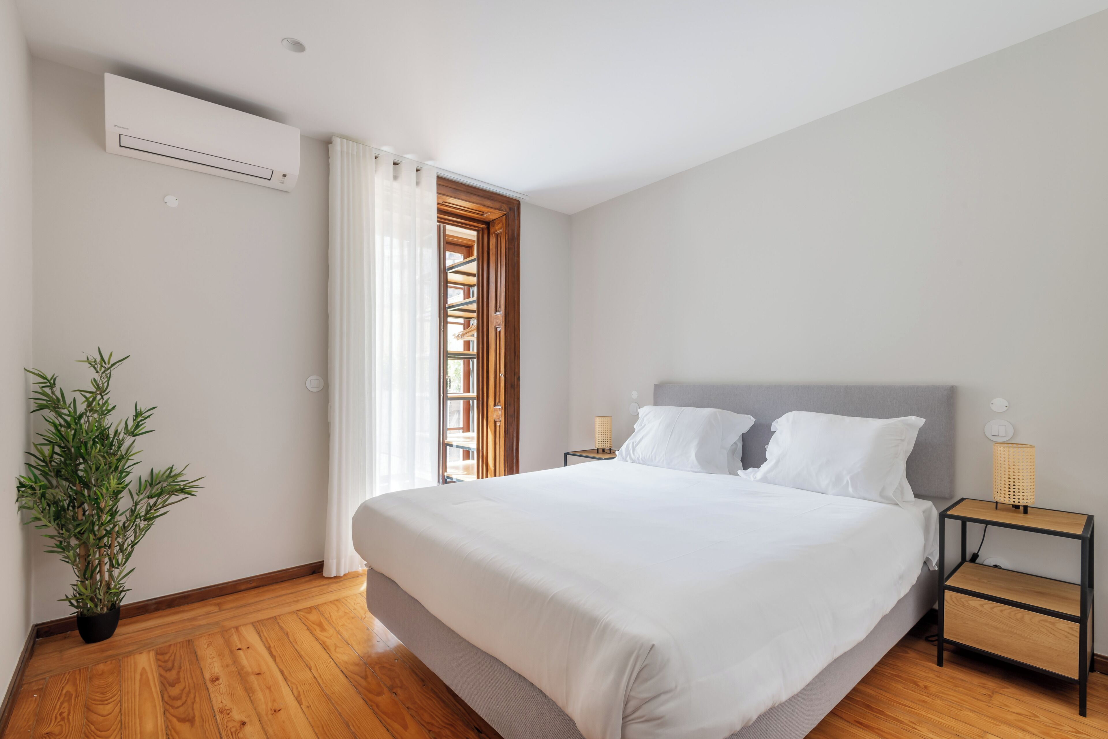 Apartment (1 Bedroom) | Interior