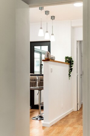 Apartment (2 Bedrooms) | Interior - Gaia23 · Lovely 2-bed w/ Parking Amazing View (Vila Nova de Gaia)