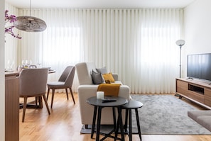 Apartment (2 Bedrooms) | Interior - Acm014 Spacious 2BR Duplex in the Ground Floor (Porto)