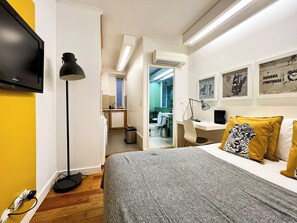 Apartment (1 Bedroom) | Front of property - Santo1 · Modern Studio Close to Timeout Market (Lisbon)