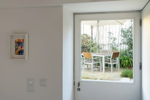 Apartment (2 Bedrooms) | Interior - Flora5  flora Apartments, Duplex w/ Balcony +AC (Porto)