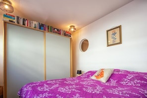 Apartment (1 Bedroom) | Interior - Alegr0 · 60s Chic Central Apartment w/ Garden (Porto)