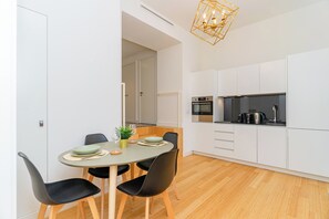 Apartment (1 Bedroom) | Interior