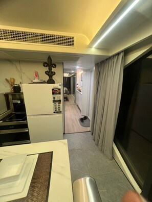 Microwave, oven, stovetop