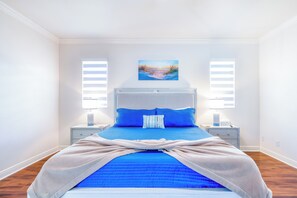 4 chambres, fer et planche à repasser, Wi-Fi gratuit, draps fournis