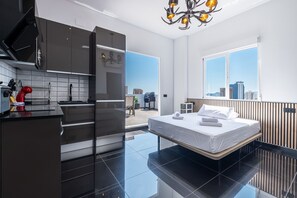 Ferros/tábuas de passar roupa, Wi-Fi de cortesia, roupa de cama