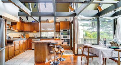 Moss Beach Oceanfront Retreat ~ 20 Mi to San Fran!