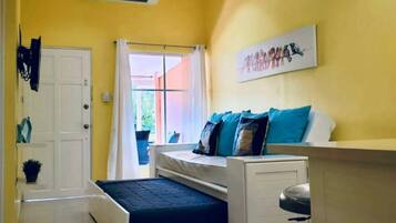 2 bedrooms, free WiFi, bed sheets, wheelchair access