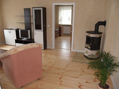 Quiet and cozy vacation apartment in the middle of nature. 