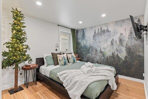 3 Schlafzimmer, Schreibtisch, Bügeleisen/Bügelbrett, Reisekinderbett