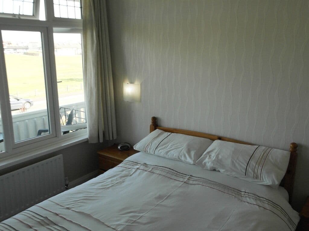 Double Room, Ensuite (Sea View) | Free WiFi