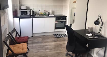 Cosy 1-bed Studio in Northolt