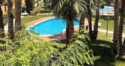 Grand appartement équipé luxueux et familial dans complexe de golf 18 trous