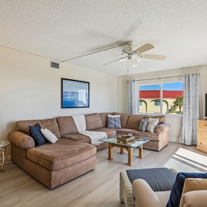 Apartment | 3 bedrooms, Internet
