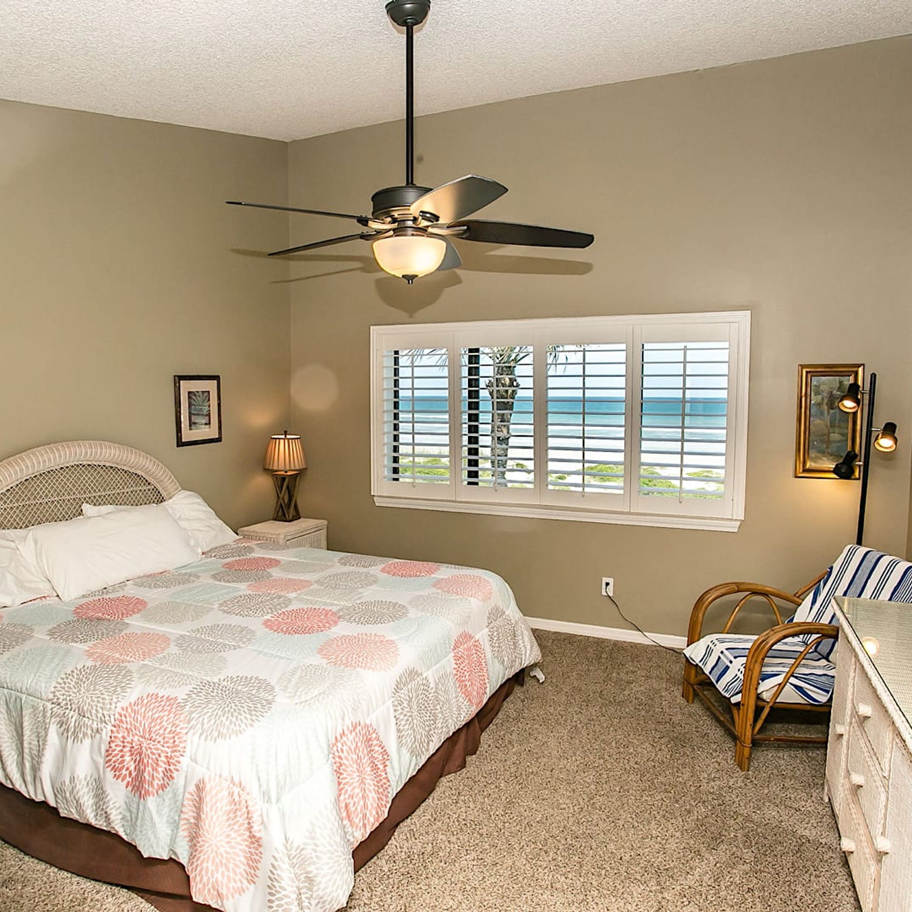 อพาร์ทเมนท์ | 2 ห้องนอน, อินเทอร์เน็ตความเร็วสูง