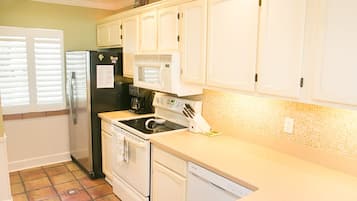 3 habitaciones y acceso a internet