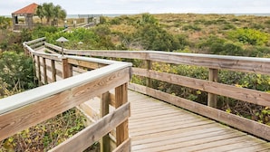 Apartment | 2 bedrooms, Internet - Pool Oasis Sunny Retreat Near St Augustine (St. Augustine)