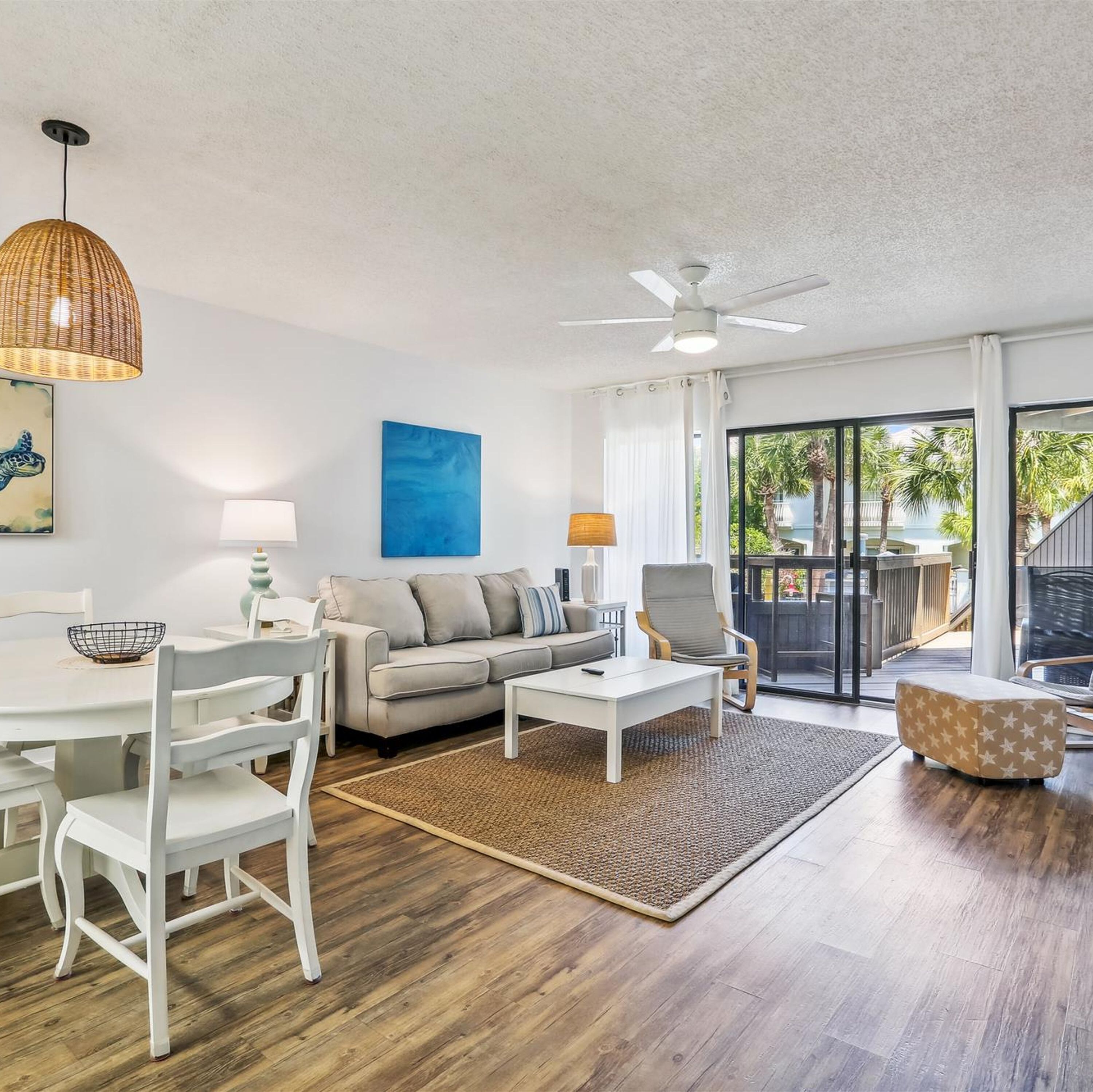 公寓 | 2 間臥室、網路服務