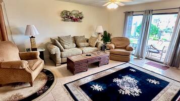 Apartment | 2 bedrooms, Internet