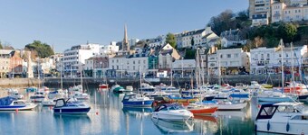 Sovereign House in Torquay = โซเวอริน เฮาส์ ใน ทอร์คีย์