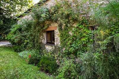 Old Coach House in Berry Pomeroy