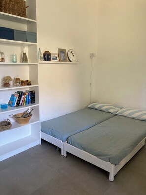 1 bedroom, iron/ironing board, travel cot, bed sheets - La Casa di Mishka (grosseto)