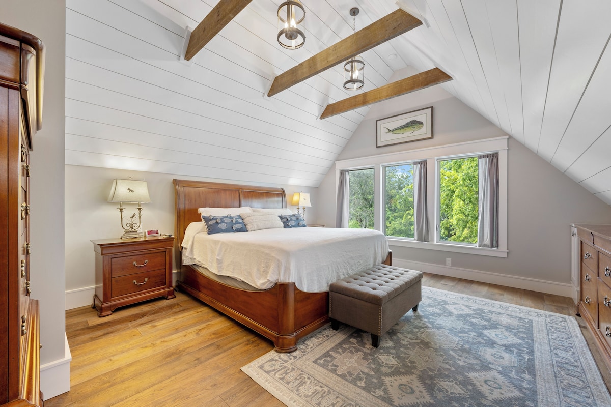 Photo 12 of Luxurious historic home with pool, parking, easy walk to downtown