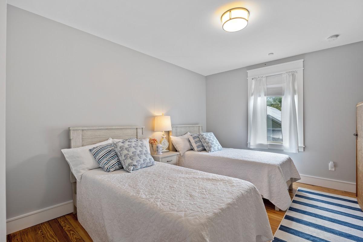 Photo 14 of Luxurious historic home with pool, parking, easy walk to downtown