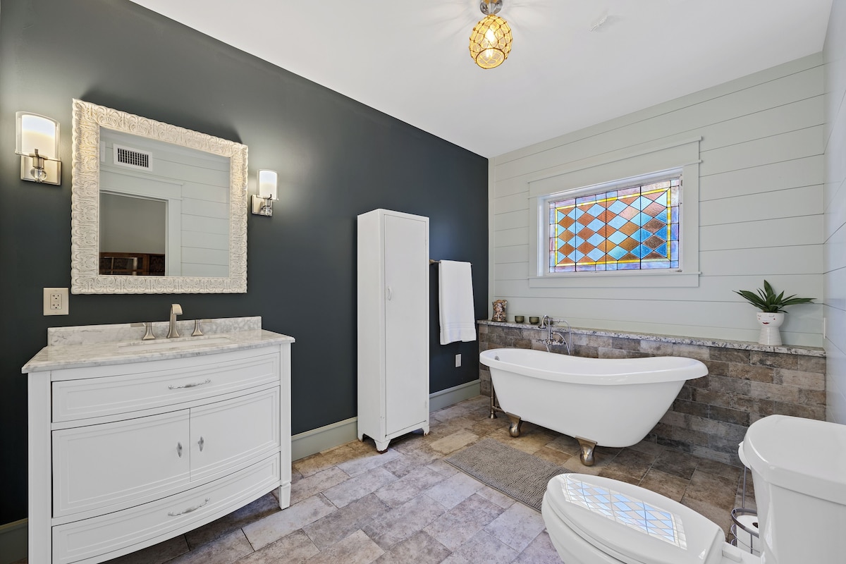 Photo 9 of Luxurious historic home with pool, parking, easy walk to downtown