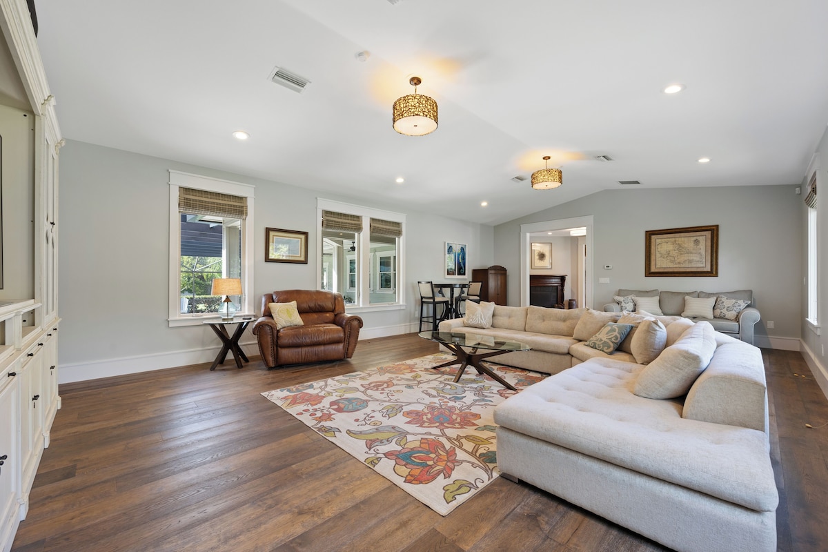 Photo 4 of Luxurious historic home with pool, parking, easy walk to downtown