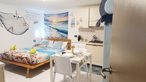 Iron/ironing board, free WiFi, bed sheets - Alicetta Apartment by Ca-Sa Check (Chioggia)