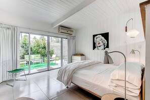 1 bedroom, iron/ironing board, WiFi