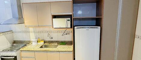 Fridge, microwave, oven